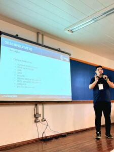 Professor Rodrigo Nogueira na Latinoware 2025